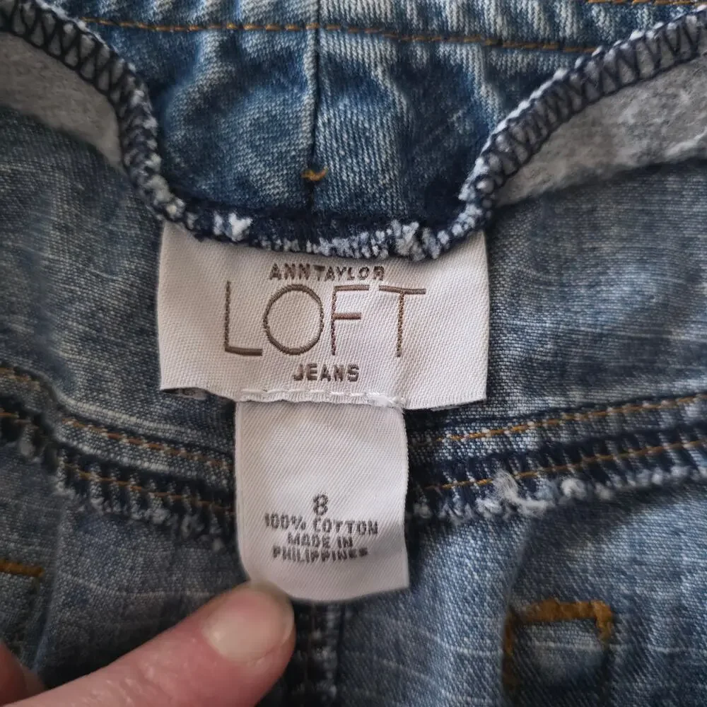 Ann Taylor Loft Flat Front Women's Jean Skirt size 8